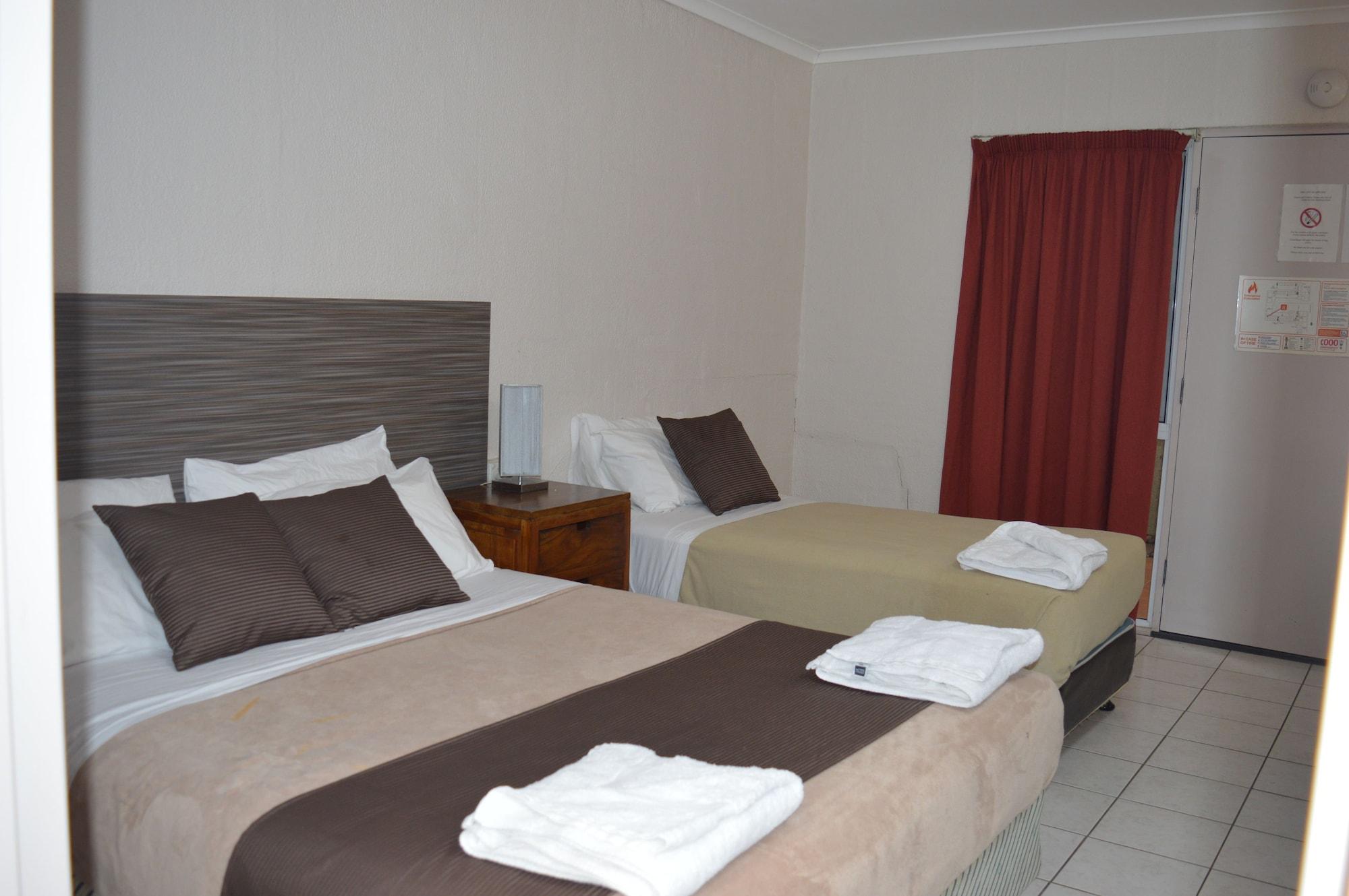 Mid City Motor Inn Gladstone Exteriör bild
