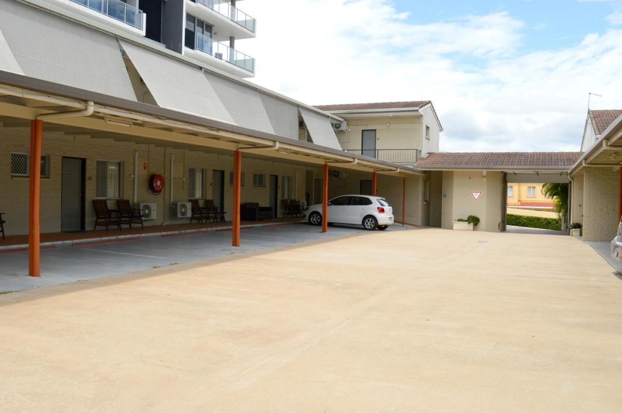 Mid City Motor Inn Gladstone Exteriör bild